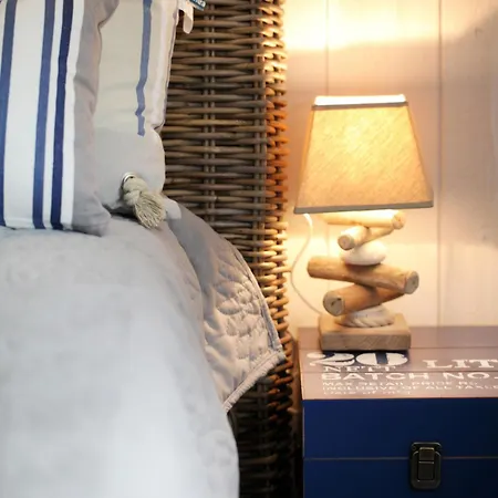 Land-zee, A 10mn De Royan 索容